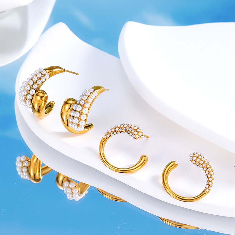 Ivanda Stainless Steel C-Shape Pearl Earrings YHTSE-2501724